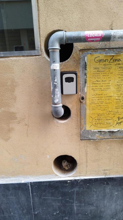 The First Porta Soprana Prione Apartment Genoa Exterior photo